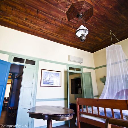 Karnayo Hotel Megisti Room photo
